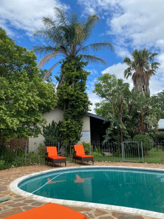 Savoy Hotel Fort Beaufort Eksteriør bilde